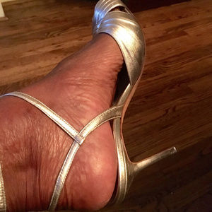 Women's Sivler Stilleto Heels. Size 42.
